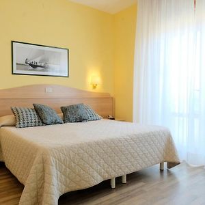 Standard Double or Twin Room Sea View